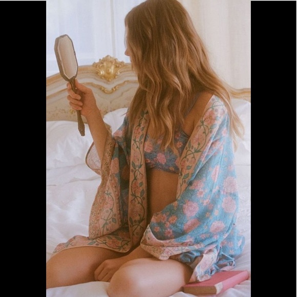 SPELL LOVE STORY ROBE - Picture 8 of 16